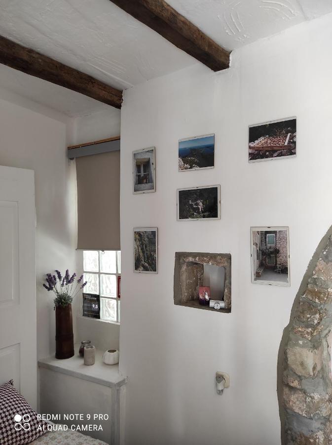 Hobbit House Lubenice Extérieur photo